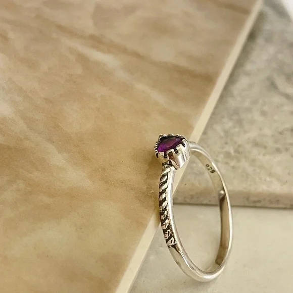 Dainty 925 Sterling silver Amethyst Ring, US:8 “VIBES” - Picture 4 of 14